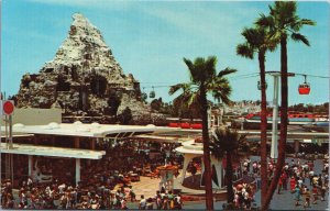 Disneyland Tomorrowland Terrace Vintage Postcard C217