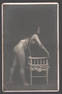 3101253 NUDE Woman w/ LONG HAIR near Chair Vintage REAL PHOTO