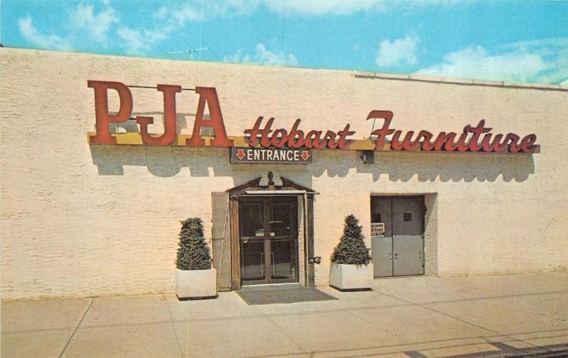 Bronx Ny New York City Pja Hobart Furniture Store Roadside Chrome