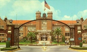 Postcard View of Main Entrance to Florida State University, Tallahassee, FL.  N4