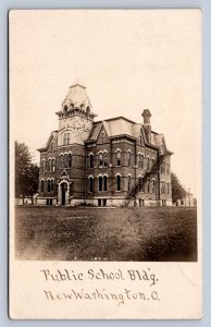 J87/ New Washington Ohio RPPC Postcard c1910 Public School Building #1971