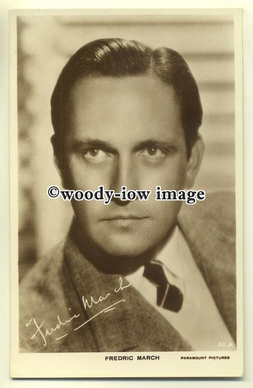 b2550 - Film Actor - Fredric March - postcard