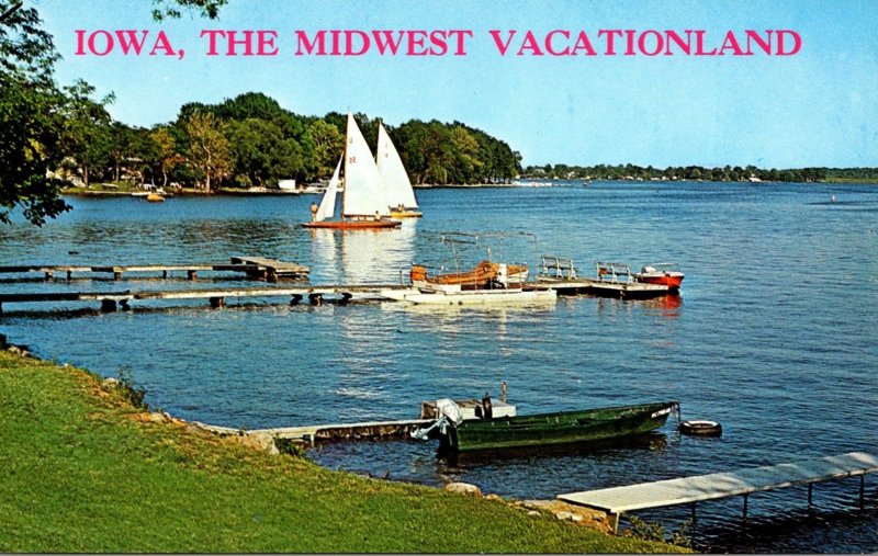 Iowa Vacationland Of The Midwest Lake Scene