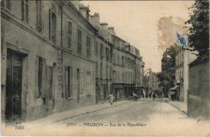 CPA MEUDON Rue de la Republique (806818)