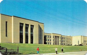 ROCKFORD, Illinois IL   EAST SENIOR HIGH SCHOOL~Students VINTAGE Chrome Postcard