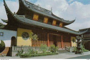 SHANGHAI , China , 1970-80s ; Jade Buddha Temple , Grand Altar