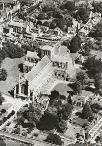 Hampshire Postcard - Aerial View of Winchester Cathedral - RP - Ref 6939A