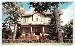 GANANOQUE, Ontario Canada ~ Roadside ALMA VILLA 1955 Blanche Day Postcard