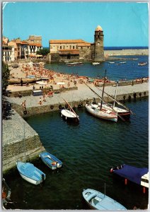 La Cote Du Roussillon Le Petit Port La Plage Et L'Eglise Fortifiee Postcard