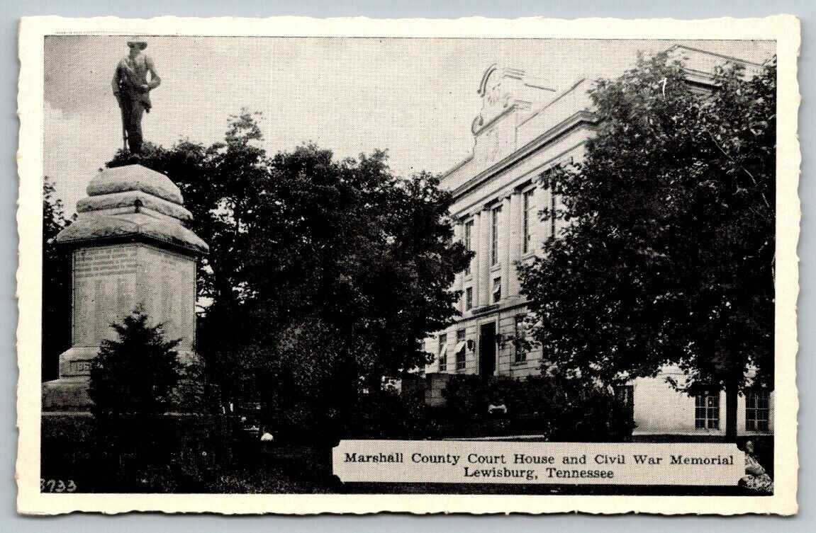 Marshall County Court House Civil War Memorial Lewisburg Tennessee(02)