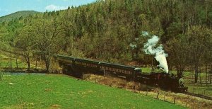 Postcard Steam Trains of America at Steamtown USA, Bellows Falls, VT          Q7