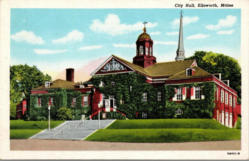 Vtg 1940s City Hall Ellsworth Maine ME Unused Linen Postcard