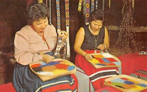 OCONALUFTEE INDIAN VILLAGE Cherokee, NC Bead Workers c1950s Vintage Postcard