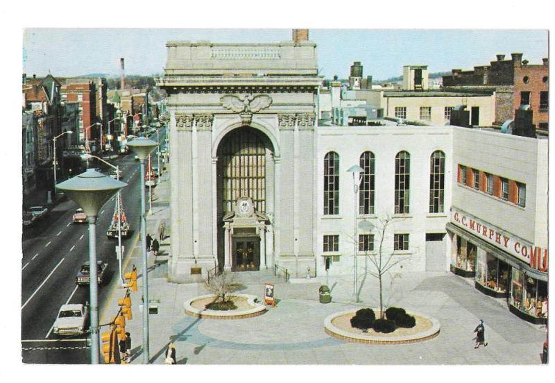 York PA Continental Square George St Looking North Postcard