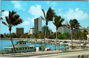 Postcard BOAT SCENE Miami Florida FL AK3749
