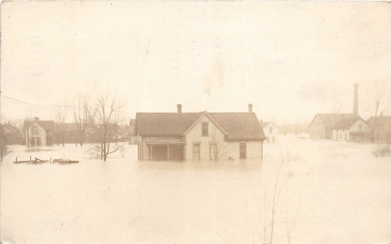 G18/ Fort Wayne Indiana RPPC Postcard 1913 Flood Disaster Homes 