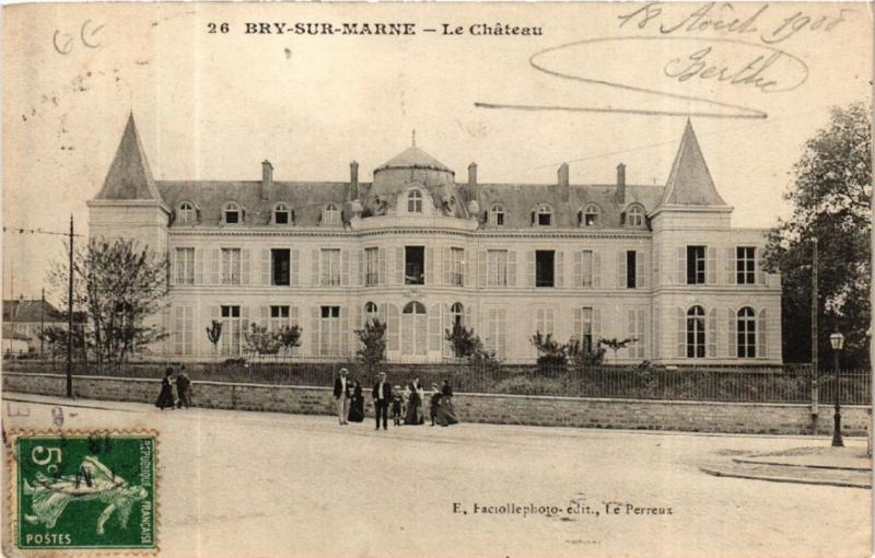 CPA BRY-sur-MARNE Le Chateau (600158)