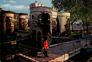 England London Sentry At Tower Of London