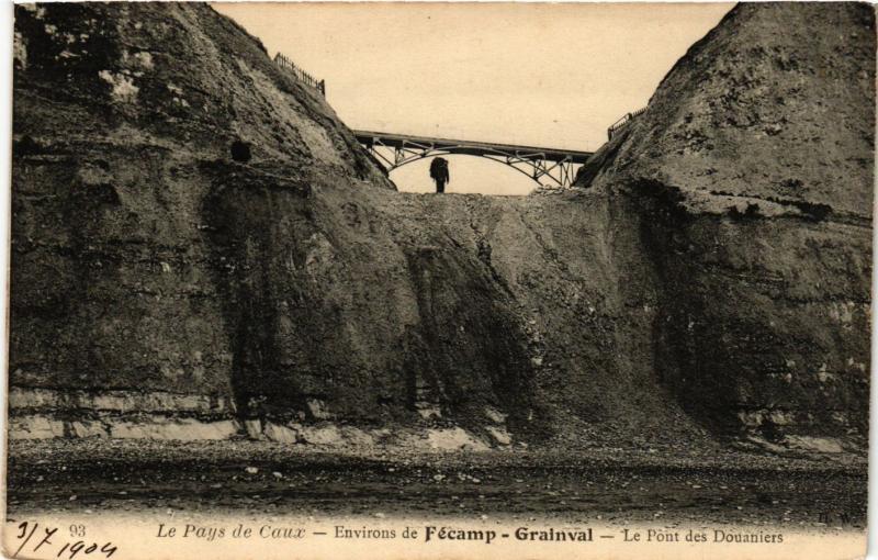 CPA Le Pays de CAUX Env. de FÉCAMP-Grainval Le Pont des Douaniers (347643)