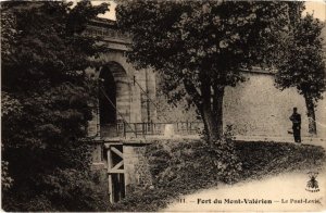 CPA Fort du Mont-Valerien - Le Pont-Levis (1322612)
