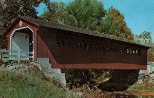 VINTAGE POSTCARD COVERED BRIDGE GREETINGS FROM THE HOOSIER STATE