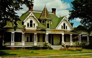 Washington Goldendale Presby Mansion Museum 1973