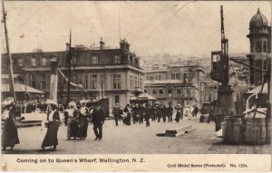 PC NEW ZEALAND, QUEEN'S WHARF, WELLINGTON, Vintage Postcard (B41603)