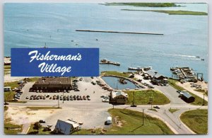 Fisherman's Village Inn Grasonville Maryland MD Grounds & Car Park Postcard