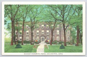 Des Moines Iowa~Panorama Ramsey Memorial Home~Vintage Postcard