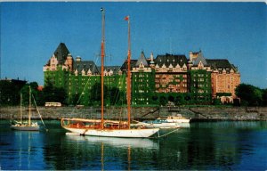 Victoria British Columbia Canada CPR Empress Hotel Postcard UNP Vintage Coast 