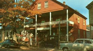 Postcard Early View of aVermont Country Store in Weston, VT.  R5