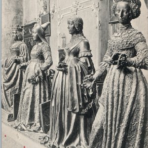 c1911 Innsbruck Austria Hofkirche Bronze Statues Postcard Maximilian Tomb Art