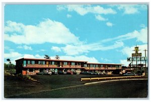 c1960 Seas Motel Coast Highway Exterior Building Newport Oregon Vintage Postcard