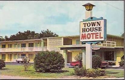 FL Kissimmee Town House Motel