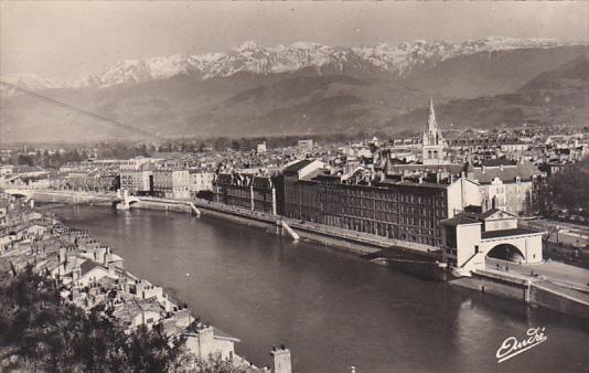 France Grenoble Vue generale et la Chaine des Alpes Real Photo