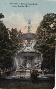 Michigan Grand Rapids Fountain In Fulton Street Park 1916 Curteich