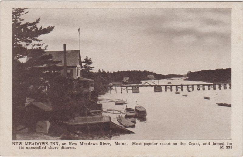 Maine  New  Meadows Inn  on  river