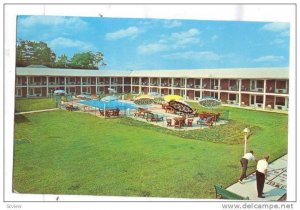 Swimming pool at Crystal Motor Lodge, Eatontown, New Jersey,  40-60s