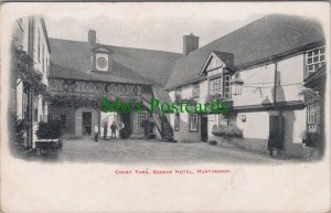Huntingdonshire Postcard - Huntingdon, Court Yard, George Hotel  RS31550
