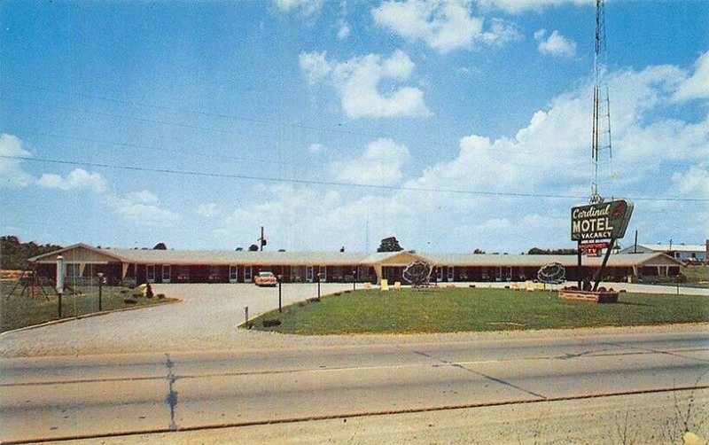 Elizabethtown KY  Cardinal Motel on U. S. 31 Postcard