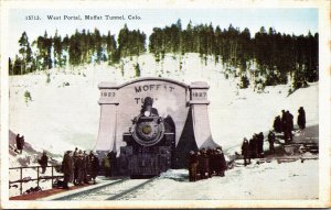 Linen Postcard West Portal, Moffat Tunnel, Colorado Railroad Train People Snow