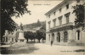 CPA Le VIGAN - La Mairie Nouvelles Galeries (123196)