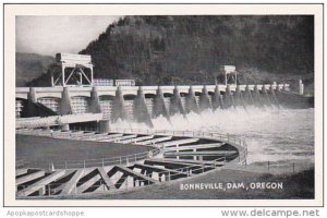 Oregon Bonneville Dam