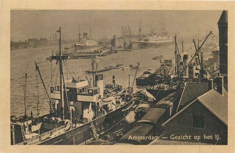 Netherlands Amsterdam Gezicht op het IJ quai ships ferryboats Postcard