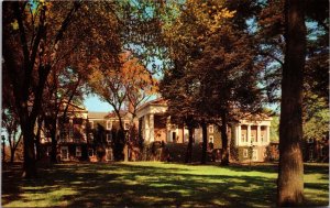 VINTAGE POSTCARD THE OLD COLLEGE UNIVERSITY OF DELAWARE AT NEWCASTLE c 1960s