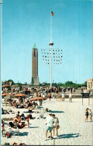 Postcard NY Long Island Jones Beach Central Wall State Park Bathers K7