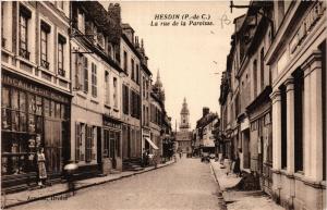 CPA HESDIN La rue de la Paroisse (405907)