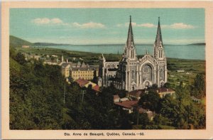 Canada Sainte Anne de Beaupre Quebec Vintage Postcard C188