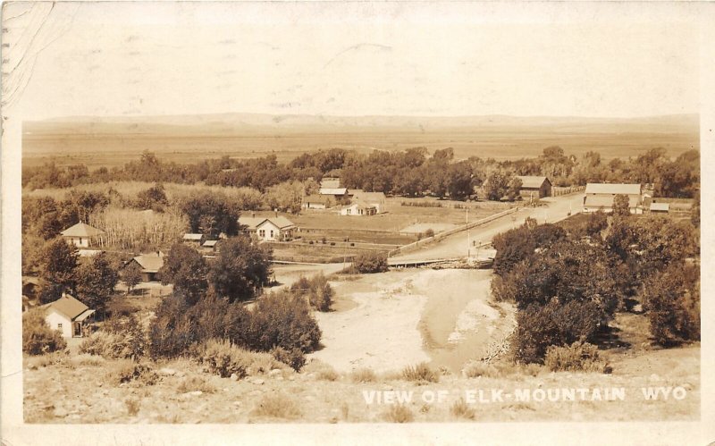 G62/ Elk Mountain Wyoming Postcard RPPC 1914 Homes Barns