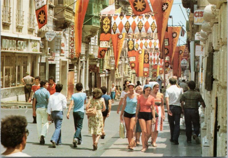 Republic Street Valletta Malta Unused Vintage Postcard F6